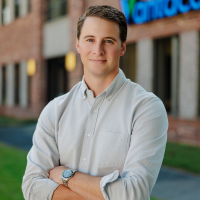 Ben Currin Headshot